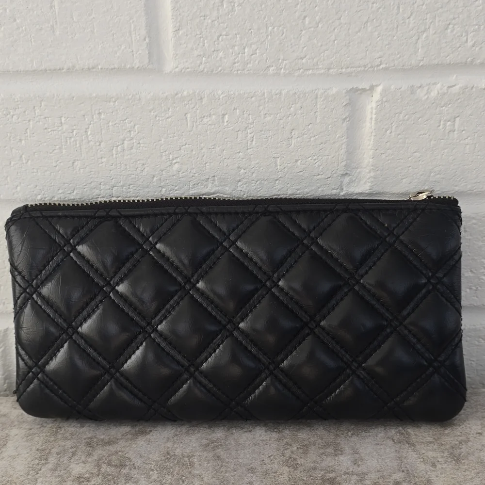 Marc Jacobs Quilted Leather Wristlet/Pouch/Wallet - Picture 5 of 13